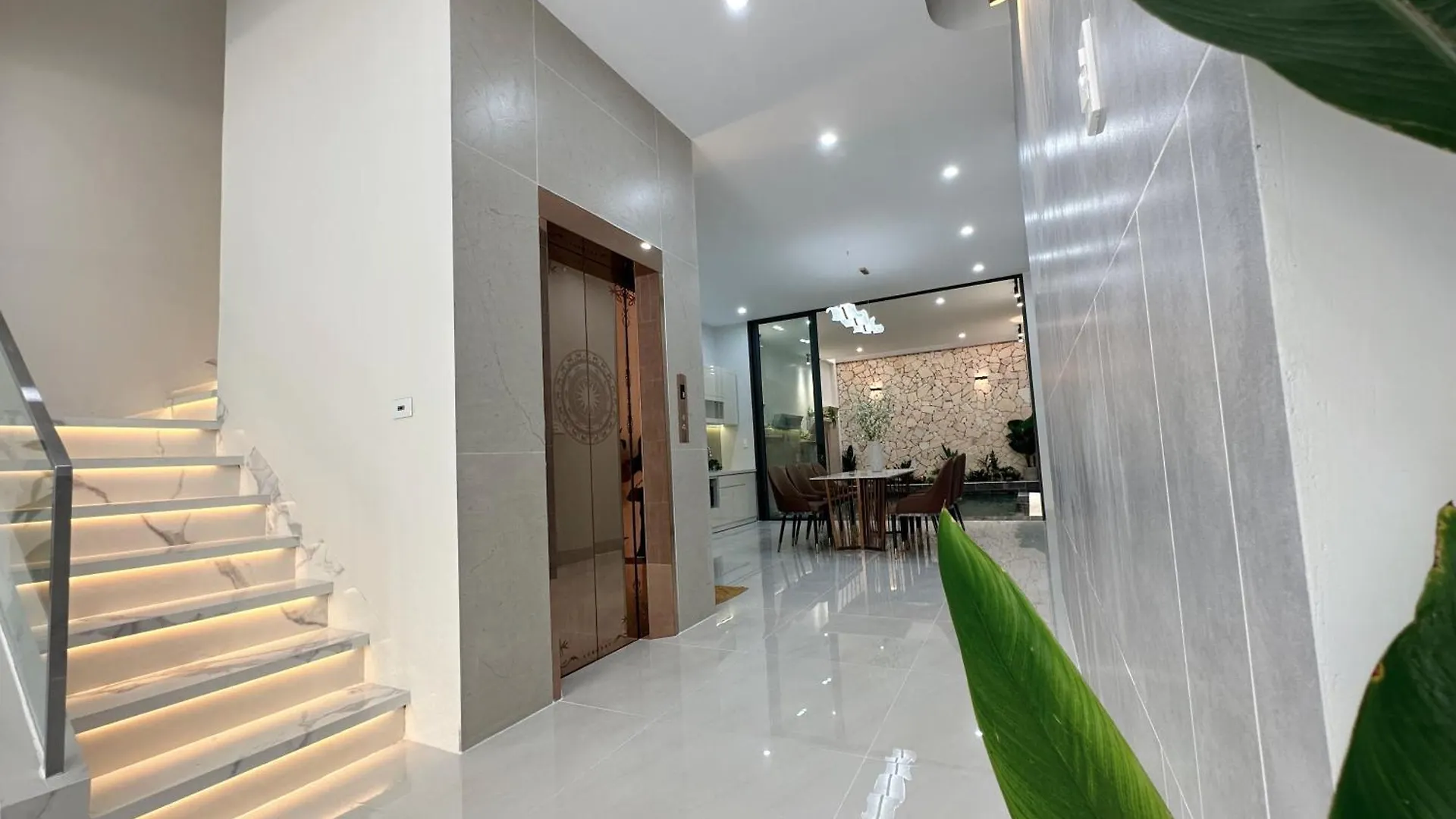 Mai House Vung Tau - Nha Pho Co Ho Boi & Thang May 0*,  Βιετνάμ
